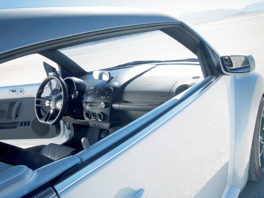  Volkswagen New Beetle Ragster Concept 2003 года  (фото 5 из 22)